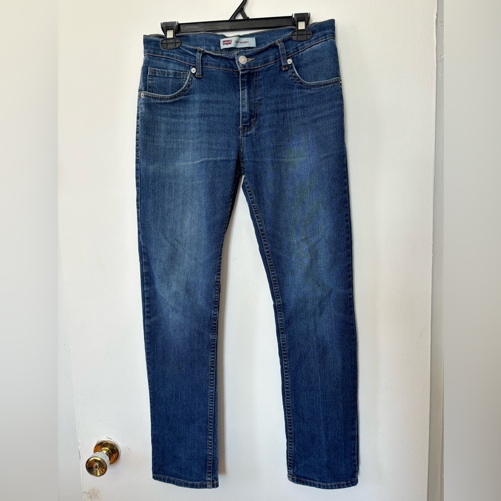 🎉4/30$🎉 Levi’s Blue Skinny Jeans – Size 28 – Faded Wash & Flattering Fit 👖✨